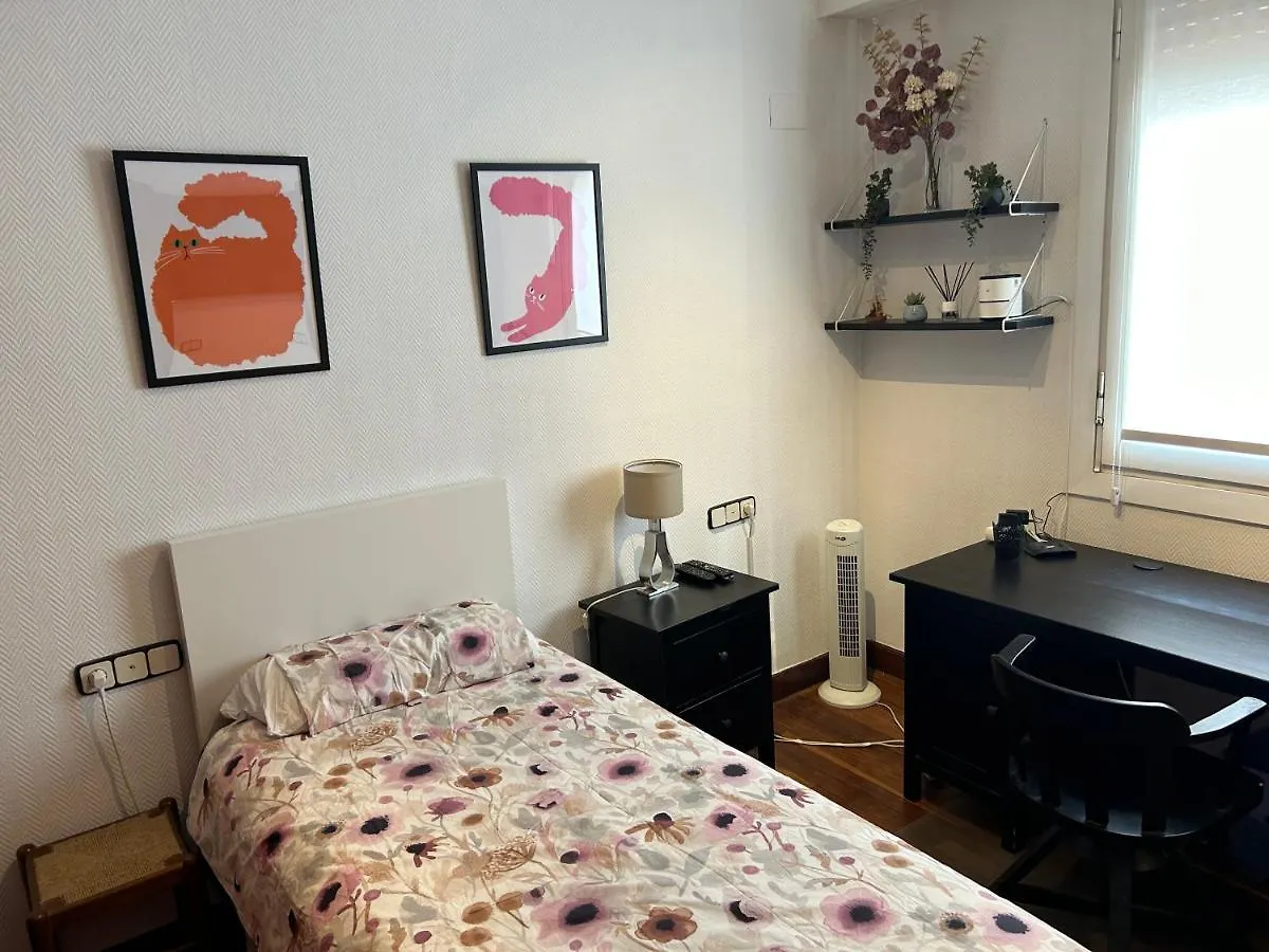 Habitacion Alhondiga Casa De Jorge Apartment Bilbao Homestay
